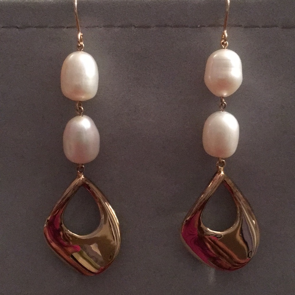 Nancy B 14K Gold CFWP Pear Shape Drop Earrings
